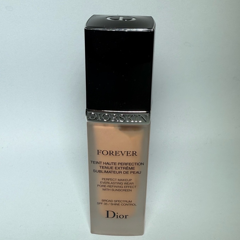 Dior Forever Foreverskin Perfect Makeup Foundation Shade #023